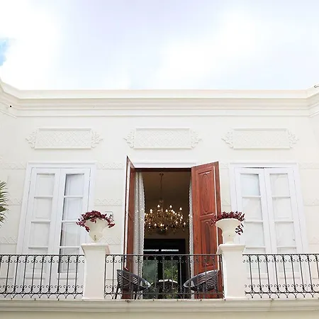 Nava Hotel