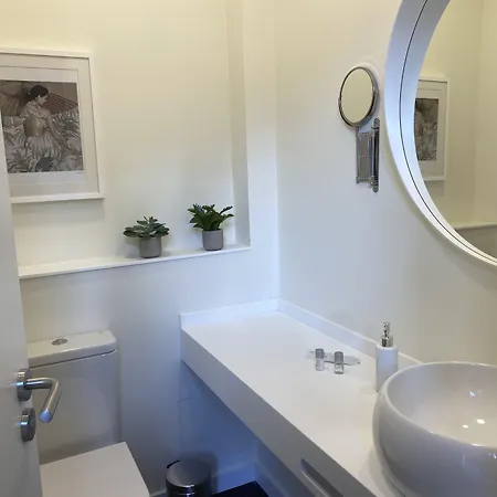 Nava מלון לה לגונה