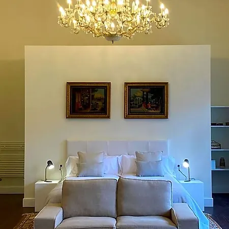 Nava Hotel 4*