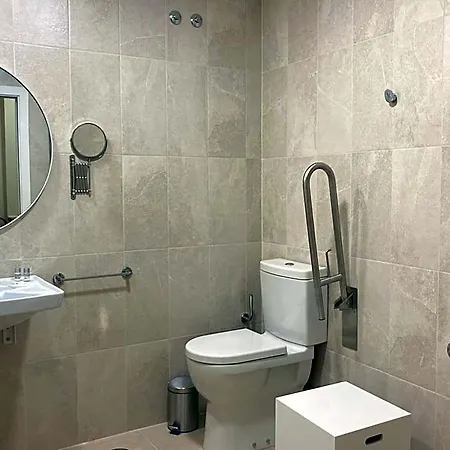 Nava Hotel