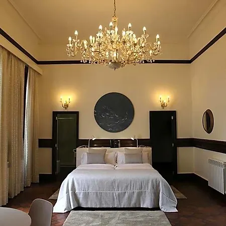 Nava Hotel 4*