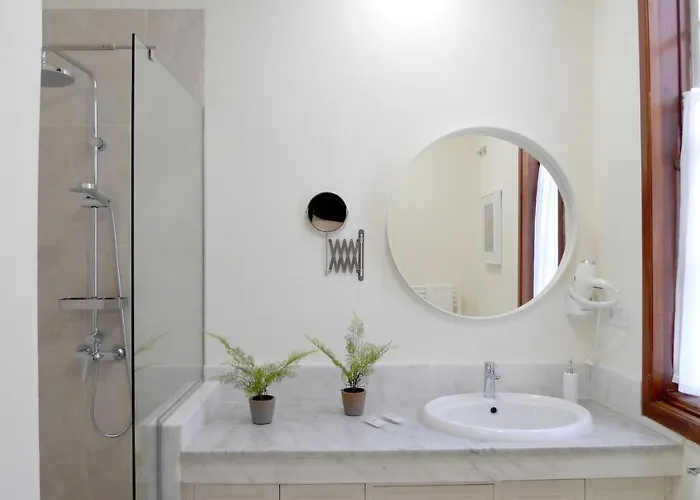 Hotell Nava La Laguna (Tenerife)